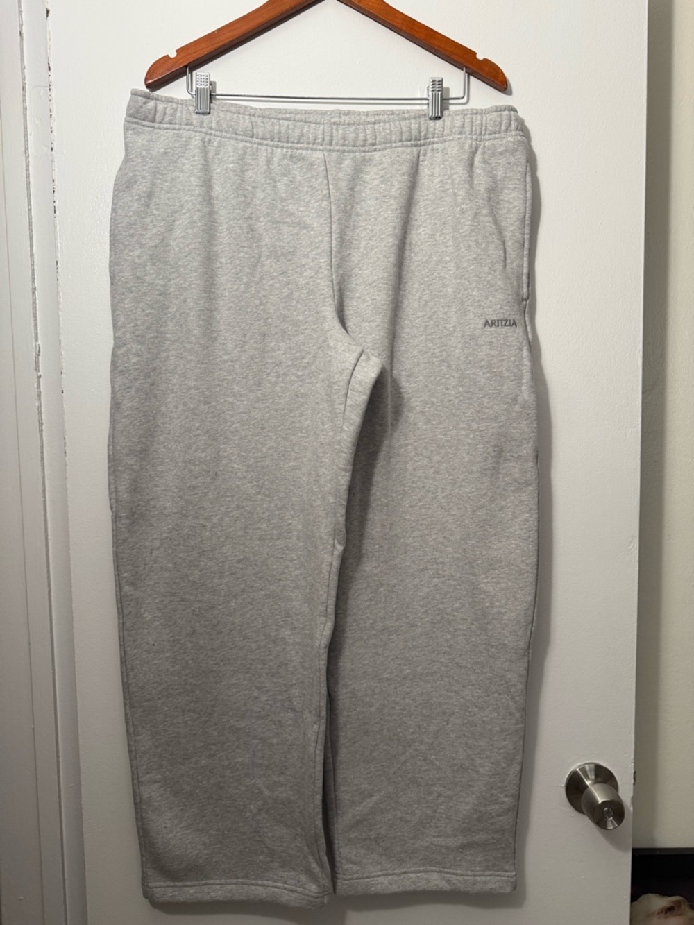 Aritzia Sweat Pants